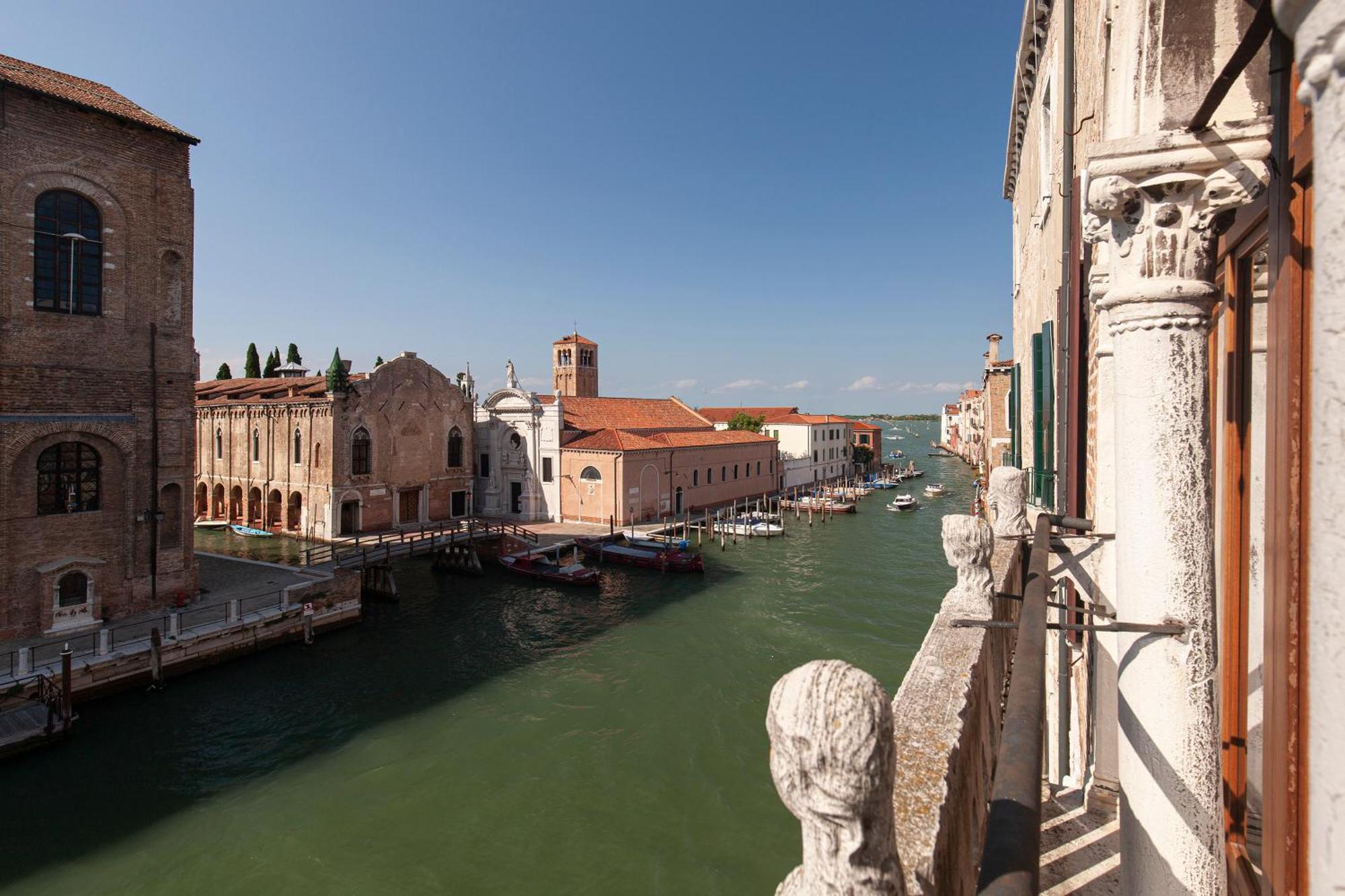 Luxury Apartment Pesaro Papafava Venetië Buitenkant foto